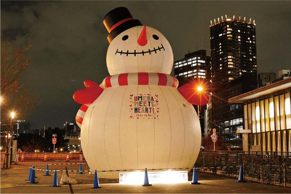 UMEDA MEETS HEART 2023 Collaboration BIG Snowman in Nakanoshima